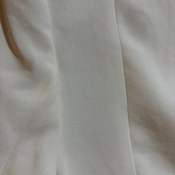 Cinq a Sept Khloe Crepe 3/4-Sleeve Blazer White - Picture 11 of 16